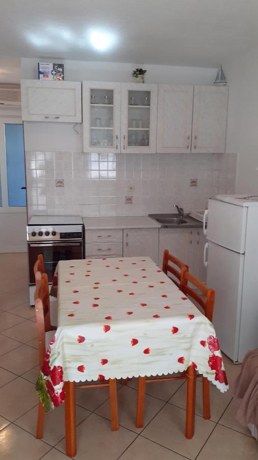 Apartments Slavica Bol Exterior foto